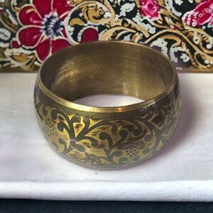 Gold Tone Filigree Metal Swirl Cuff Bracelet Bangle Boho